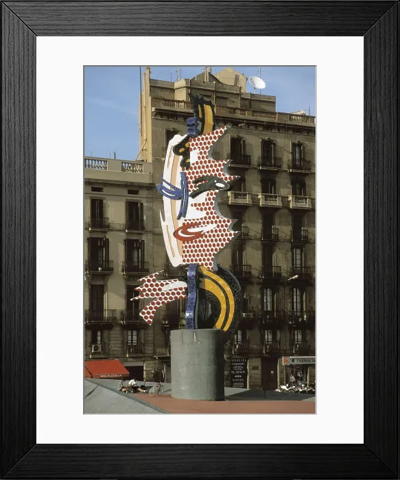 Framed Print : LICHTENSTEIN, Roy (1923). Barcelona Head. 1992. SPAIN. Barcelona. Concrete and colour ceramic. Pop Art. Sculpture. AISA / Everett Collection - Image has fine art copyright