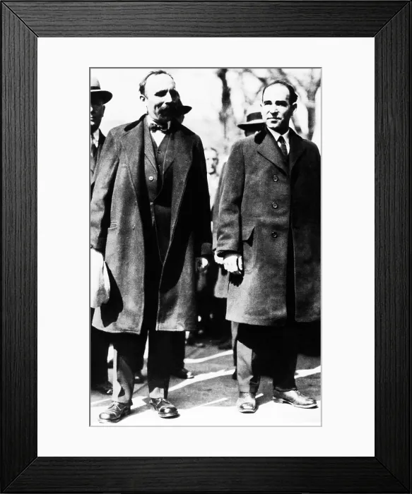 Framed Print : Bartolomeo Vanzetti (left) and Nicola Sacco, principle figures in the murder case of Massachusetts. 1927. - (CSU_2015_5_96)