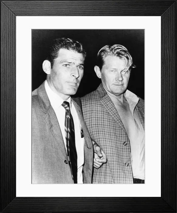 Framed Print : Arthur G. Barkley (right), an Arizona truck driver who hijacked TWA Flight 486 in FBI custody. On June 4, 1970, he executed the 19th hijacking in the Americas in 1970 Framed Print : Arthur G. Barkley (right), an Arizona truck driver who hijacked TWA Flight 486 in FBI custody. On June 4, 1970, he executed the 19th hijacking in the Americas in 1970