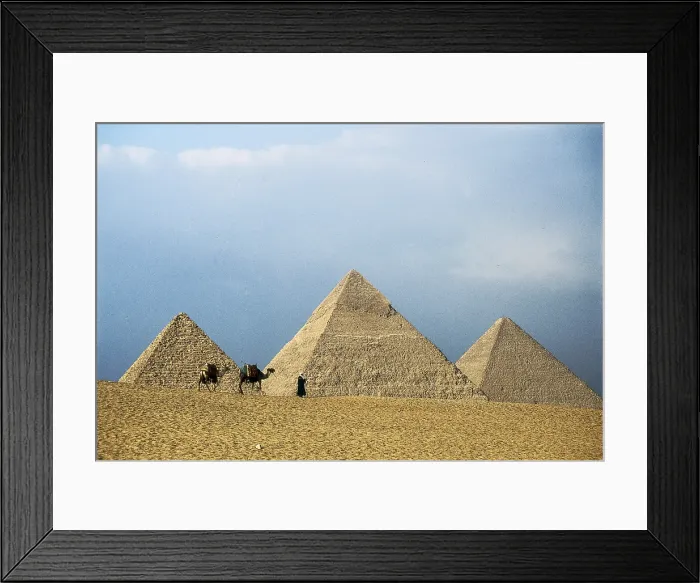 Framed Print : EGYPT. GIZA. Giza. Pyramids of Khufu, Khafre and Menkaure. Egyptian art. Old Kingdom. Architecture. AISA / Everett Collection**US SALES ONLY** Framed Print : EGYPT. GIZA. Giza. Pyramids of Khufu, Khafre and Menkaure. Egyptian art. Old Kingdom. Architecture. AISA / Everett Collection**US SALES ONLY**
