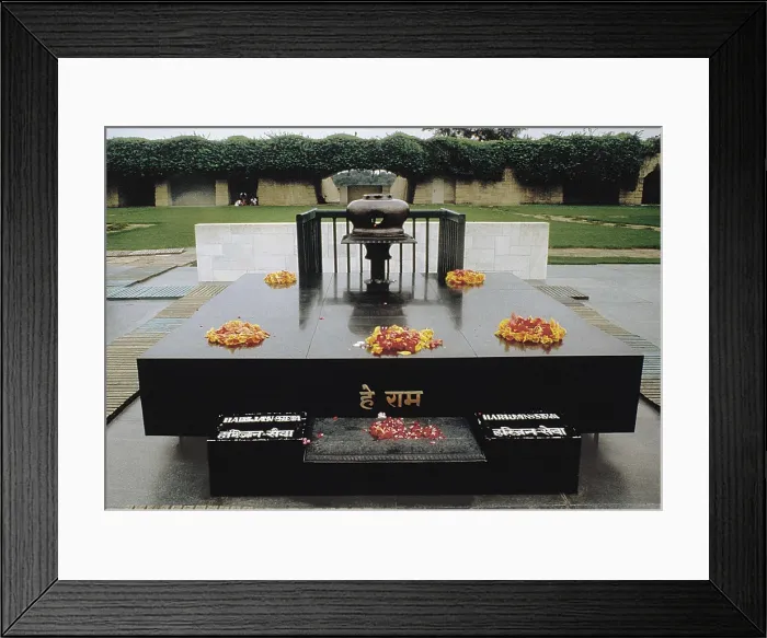 Framed Print : GANDHI, Indira (1917-1984). Tomb of Indira Gandhi. INDIA. DELHI. Delhi. AISA / Everett Collection**US SALES ONLY**