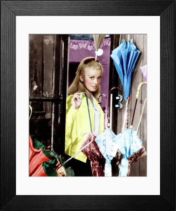 Framed Print : THE UMBRELLAS OF CHERBOURG, (aka LES PARAPLUIES DE CHERBOURG), Catherine Deneuve, 1964