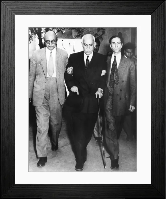 Framed Print : Mohammed Mossadegh leaves the Majalis after a vote of non-confidence, Sept. 13, 1951