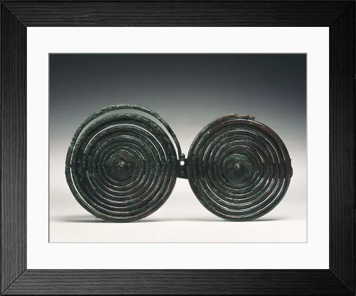 Framed Print : Fibula. Archaic Greek art. Jewelry. SPAIN. Madrid. National Museum of Archaeology. AISA / Everett Collection**US SALES ONLY** Framed Print : Fibula. Archaic Greek art. Jewelry. SPAIN. Madrid. National Museum of Archaeology. AISA / Everett Collection**US SALES ONLY**