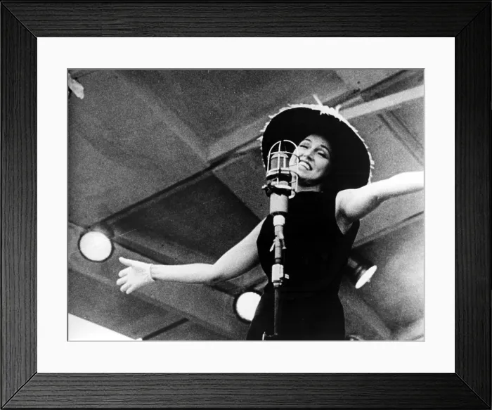 Framed Print : JAZZ ON A SUMMER'S DAY, Anita O'Day, 1960 Framed Print : JAZZ ON A SUMMER'S DAY, Anita O'Day, 1960