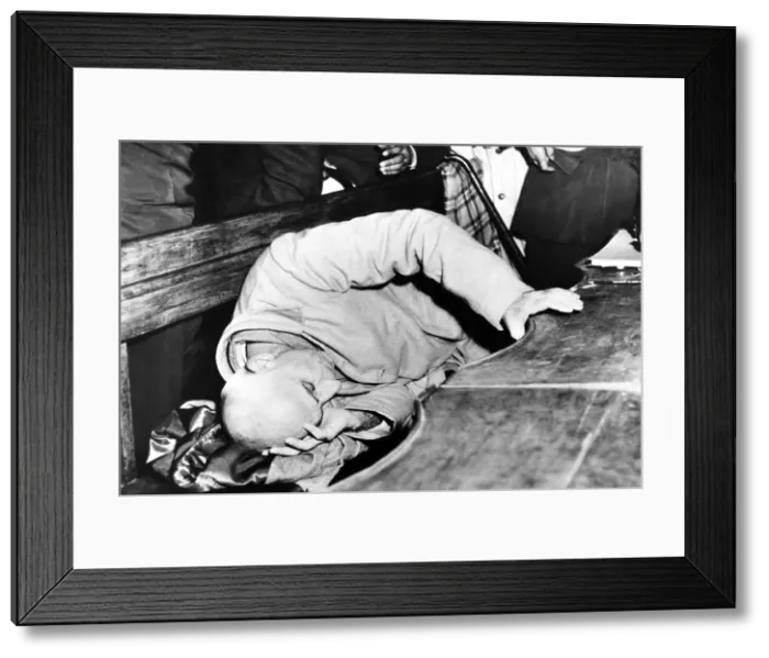 Framed Print : Ousted Iranian Premier Mohammed Mossadegh on trial for treason. Nov. 14, 1953 Framed Print : Ousted Iranian Premier Mohammed Mossadegh on trial for treason. Nov. 14, 1953