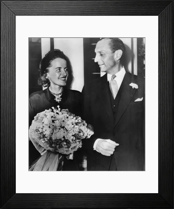 Framed Print : Mrs. Geoffery Gates, the former Mrs. Louise Macy Hopkins, widow of the advisor Harry Hopkins. Sept. 12, 1947. Geoffery Gates was a socially prominent New York architect