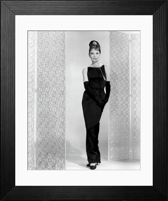 Framed Print : BREAKFAST AT TIFFANY'S, Audrey Hepburn, 1961 Framed Print : BREAKFAST AT TIFFANY'S, Audrey Hepburn, 1961