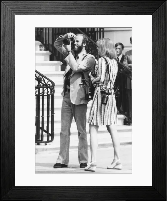 Framed Print : Susan Ford, Pres. Ford's daughter, watches White House Photographer, David Hume Kennerly. May 15, 1975 Framed Print : Susan Ford, Pres. Ford's daughter, watches White House Photographer, David Hume Kennerly. May 15, 1975