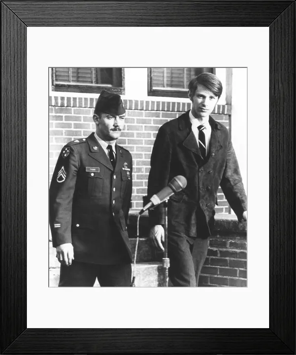 Framed Print : Sgt. Martin Fagan, (left), and Steven Glimpse testified at the court martial of Lt. William Calley. Fort Benning, Georgia, Dec. 14, 1970