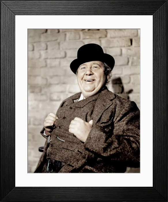 Framed Print : HOBSON'S CHOICE, Charles Laughton, 1954