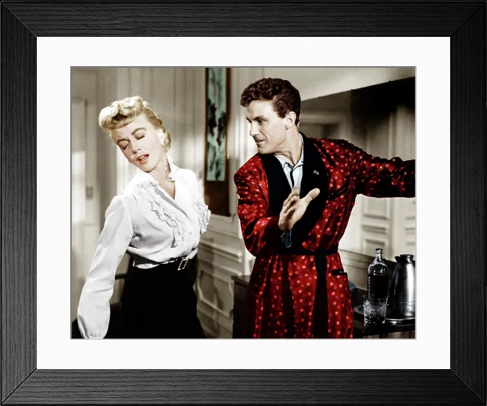 Framed Print : WRITTEN ON THE WIND, from left: Dorothy Malone, Robert Stack, 1956
