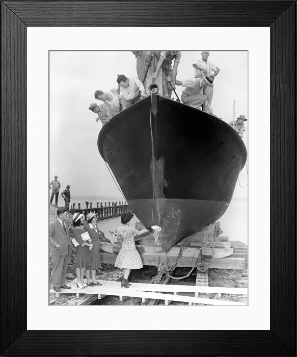 Framed Print : New type Anti-Submarine boat launched in Newport News, VA 9-8-42. Courtesy: CSU Archives / Everett Collection Framed Print : New type Anti-Submarine boat launched in Newport News, VA 9-8-42. Courtesy: CSU Archives / Everett Collection