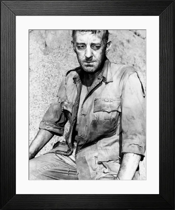 Framed Print : THE BRIDGE ON THE RIVER KWAI, Alec Guinness, 1957