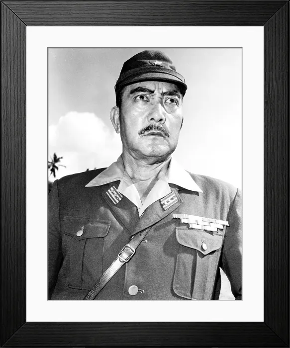 Framed Print : THE BRIDGE ON THE RIVER KWAI, Sessue Hayakawa, 1957