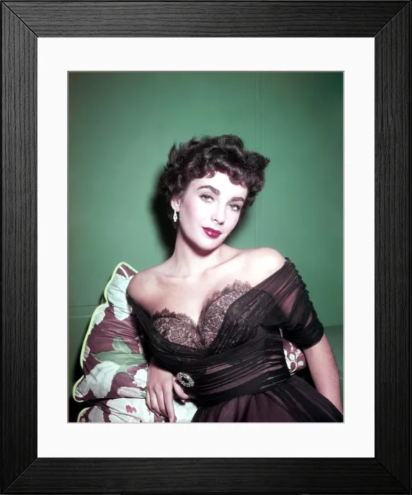 Framed Print : Elizabeth Taylor, 1950s Framed Print : Elizabeth Taylor, 1950s