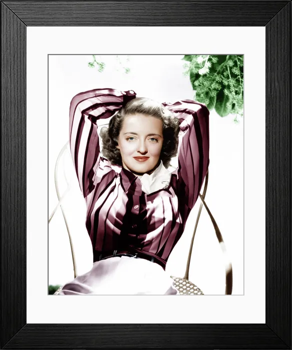 Framed Print : Bette Davis, late 1930s Framed Print : Bette Davis, late 1930s
