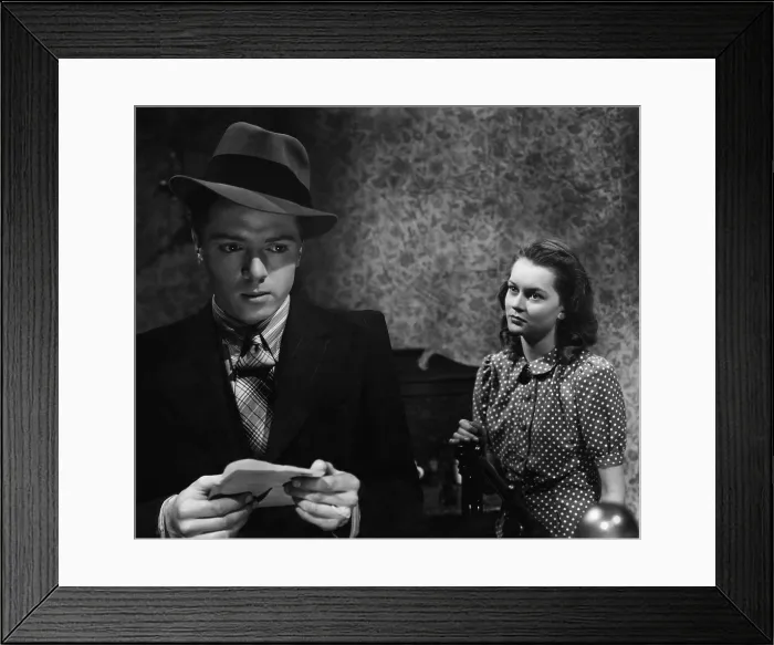 Framed Print : BRIGHTON ROCK, Richard Attenborough, Carol Marsh, 1947 Framed Print : BRIGHTON ROCK, Richard Attenborough, Carol Marsh, 1947