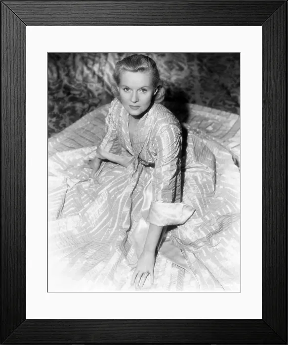 Framed Print : THE SOUND BARRIER, (aka BREAKING THE SOUND BARRIER), Ann Todd, 1952 Framed Print : THE SOUND BARRIER, (aka BREAKING THE SOUND BARRIER), Ann Todd, 1952