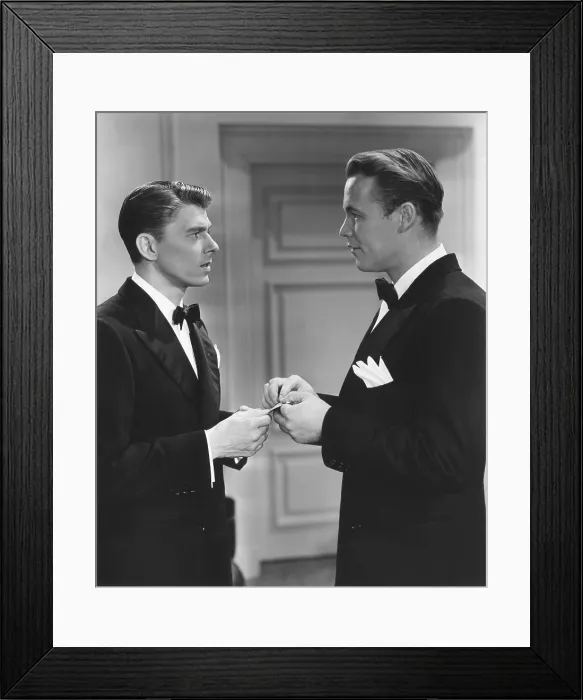 Framed Print : BROTHER RAT AND A BABY, from left: Ronald Reagan, Wayne Morris, 1940