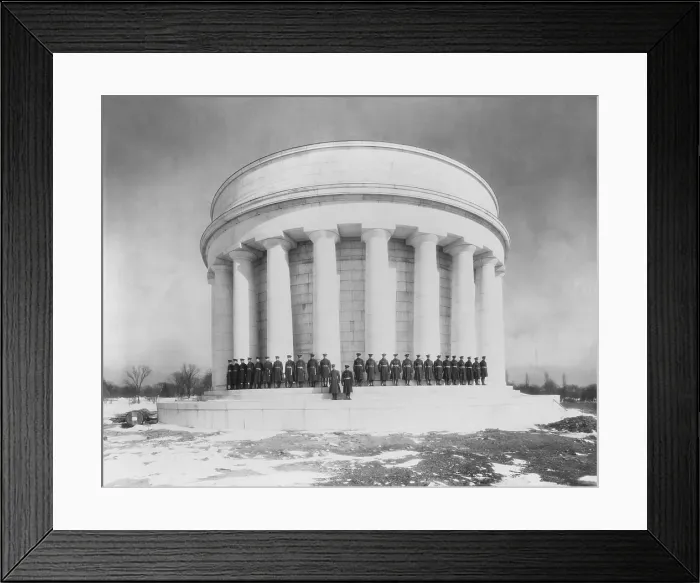 Framed Print : President Warren Harding and his wife Florence are buried in the Harding Tomb, Marion Ohio Framed Print : President Warren Harding and his wife Florence are buried in the Harding Tomb, Marion Ohio