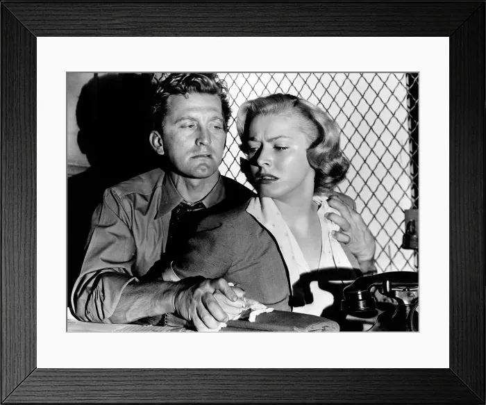 Framed Print : DETECTIVE STORY, from left: Kirk Douglas, Eleanor Parker, 1951