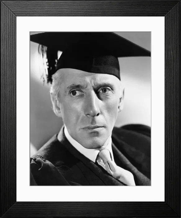 Framed Print : THE BROWNING VERSION, Wilfred Hyde-White, 1951 Framed Print : THE BROWNING VERSION, Wilfred Hyde-White, 1951
