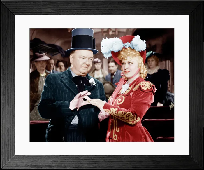 Framed Print : MY LITTLE CHICKADEE, from left: W.C. Fields, Mae West, 1940