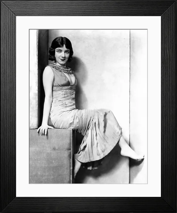 Framed Print : CAESAR AND CLEOPATRA, Helen Hayes, Guild Theater, Broadway, New York City, 1925
