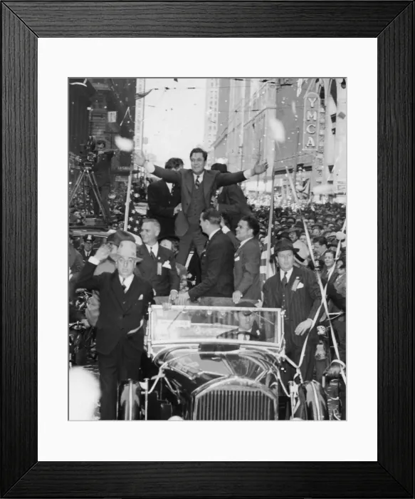 Framed Print : An ecstatic Wendell Willkie receives the cheers of 40, 000s Chicagoans, Sept. 13, 1940. Crowds filled the LaSalle Street as ticker tapes falls. Detail. (CSU_2015_11_1723)