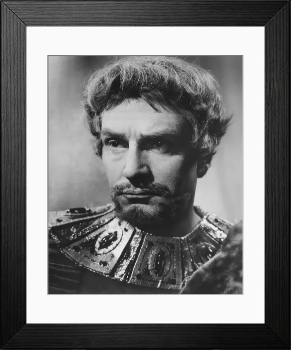 Framed Print : ANTONY AND CLEOPATRA, Laurence Olivier, 1952