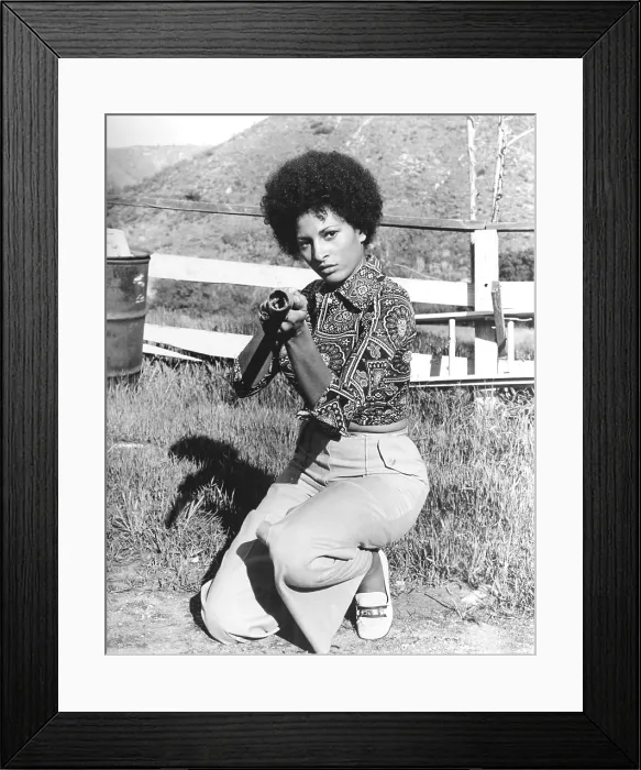 Framed Print : SCREAM, BLACULA, SCREAM!, Pam Grier, 1973