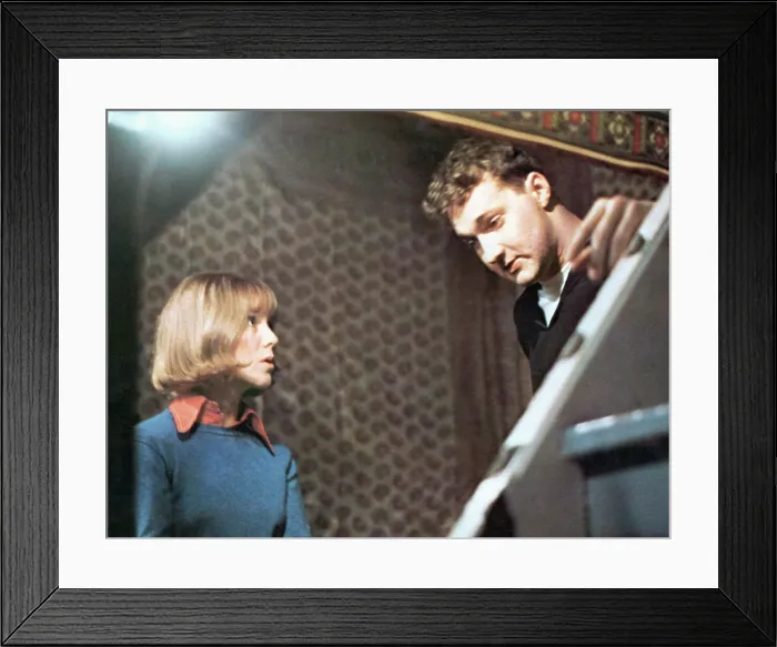 Framed Print : THE LAST DETAIL, Luana Anders, Randy Quaid, 1973 Framed Print : THE LAST DETAIL, Luana Anders, Randy Quaid, 1973