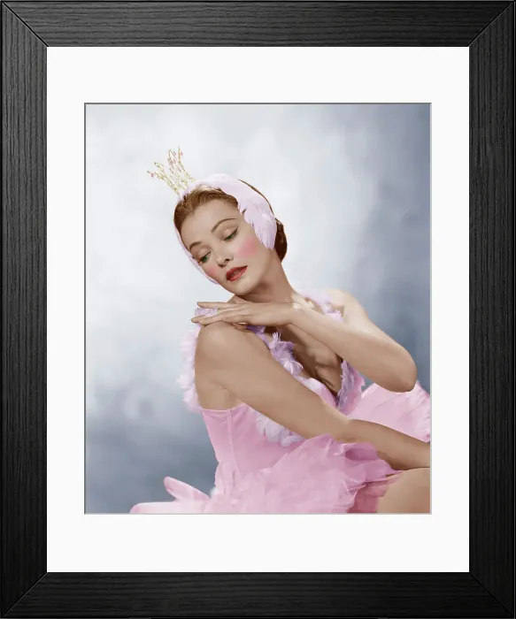 Framed Print : NEVER LET ME GO, Gene Tierney, 1953