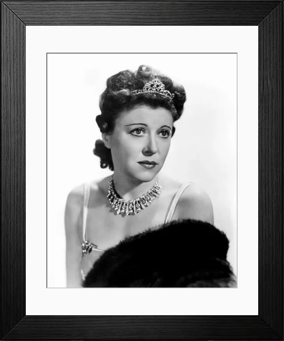 Framed Print : PYGMALION, Ruth Chatterton, on a 1940-41 tour Framed Print : PYGMALION, Ruth Chatterton, on a 1940-41 tour