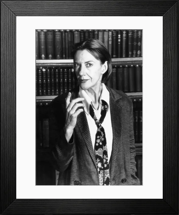 Framed Print : A ROOM OF ONE'S OWN, Eileen Atkins, London, 1989