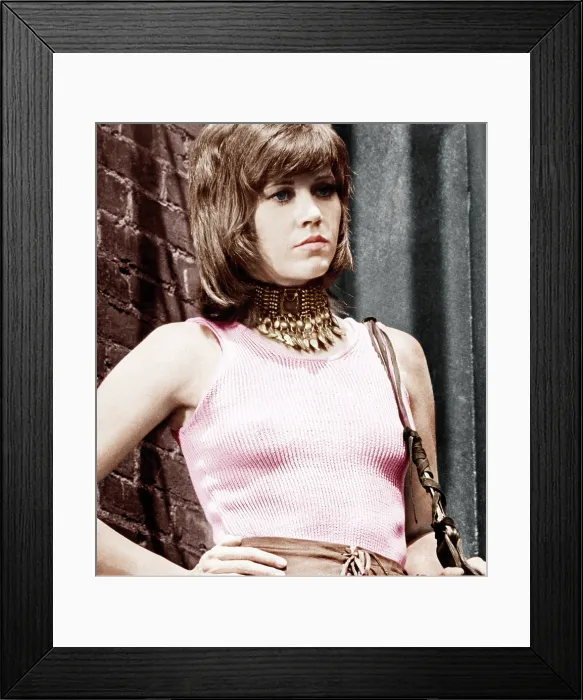 Framed Print : KLUTE, Jane Fonda, 1971 Framed Print : KLUTE, Jane Fonda, 1971