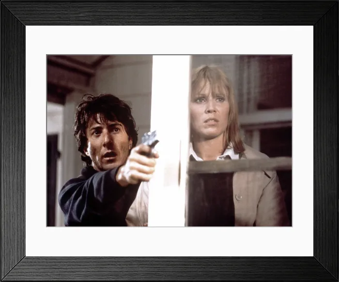 Framed Print : MARATHON MAN, Dustin Hoffman, Marthe Keller, 1976