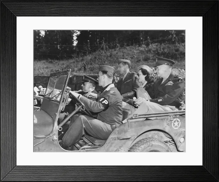 Framed Print : Kay Summersby at her typewriter with her pet scottie Telek. After leaving the U.S. Army in 1947, she settled in the United States after the war. She became a U.S