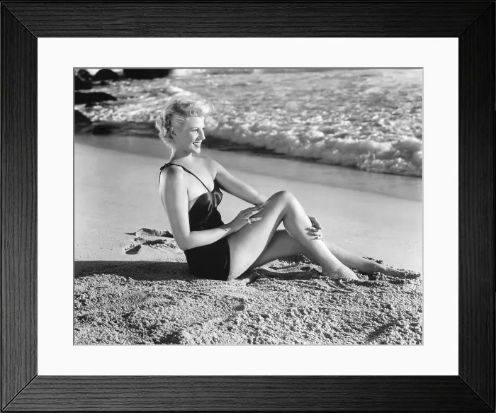 Framed Print : Rita Hayworth, on location in Acapulco, Mexico, for THE LADY FROM SHANGHAI, January 1947