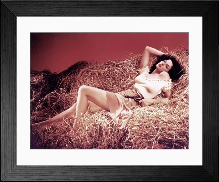Framed Print : THE OUTLAW, Jane Russell, 1943