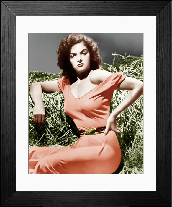 Framed Print : THE OUTLAW, Jane Russell, 1943 Framed Print : THE OUTLAW, Jane Russell, 1943