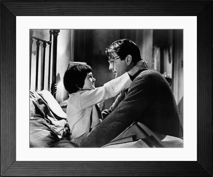 Framed Print : TO KILL A MOCKINGBIRD, from left: Mary Badham, Gregory Peck, 1962, tokillamockingbird1962-fsct02(tokillamockingbird1962-fsct02)