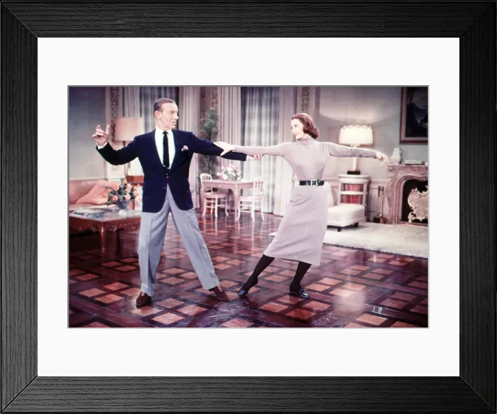 Framed Print : SILK STOCKINGS, from left: Fred Astaire, Cyd Charisse, 1957, SKS 010, Photo by: Everett Collection (56570)