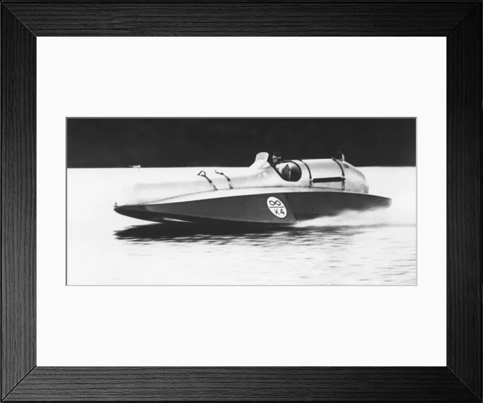 Framed Print : Donald Malcolm Campbell on his first test run of his Blue Bird, on Lake Coniston, August 10, 1949