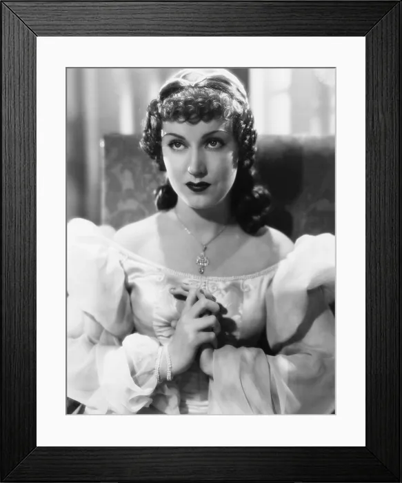 Framed Print : THE AFFAIRS OF CELLINI, (aka THE FIREBRAND), Fay Wray, 1934, 20th Century Pictures / TM & Copyright / Courtesy: Everett Collection Framed Print : THE AFFAIRS OF CELLINI, (aka THE FIREBRAND), Fay Wray, 1934, 20th Century Pictures / TM & Copyright / Courtesy: Everett Collection