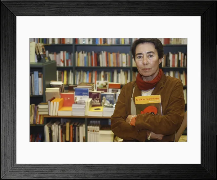 Framed Print : RIVIEREMargarita (1944). Journalist. 2005. Oscar Elias / AISA / Everett Collection (184391)**US SALES ONLY** Framed Print : RIVIEREMargarita (1944). Journalist. 2005. Oscar Elias / AISA / Everett Collection (184391)**US SALES ONLY**