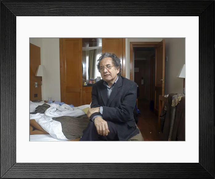 Framed Print : PIGLIARicardo (1941). Writer. 2005. Oscar Elias / AISA / Everett Collection (184380)**US SALES ONLY**