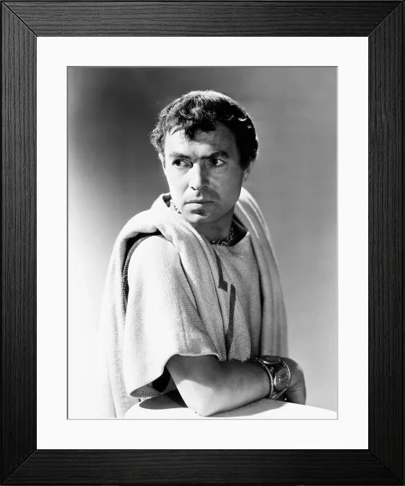 Framed Print : JULIUS CAESAR, James Mason, 1953 Framed Print : JULIUS CAESAR, James Mason, 1953
