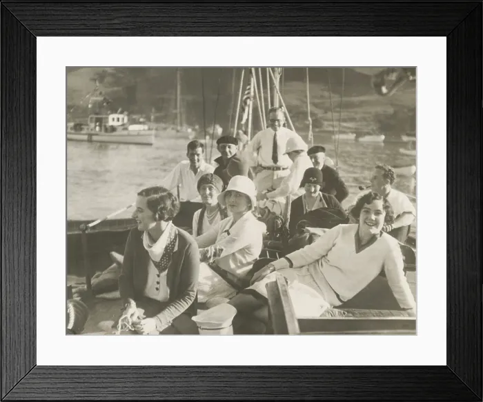 Framed Print : Helen Wills and Frederick Moody, Jr. her fianc on yachting cruise. Dec. 1929